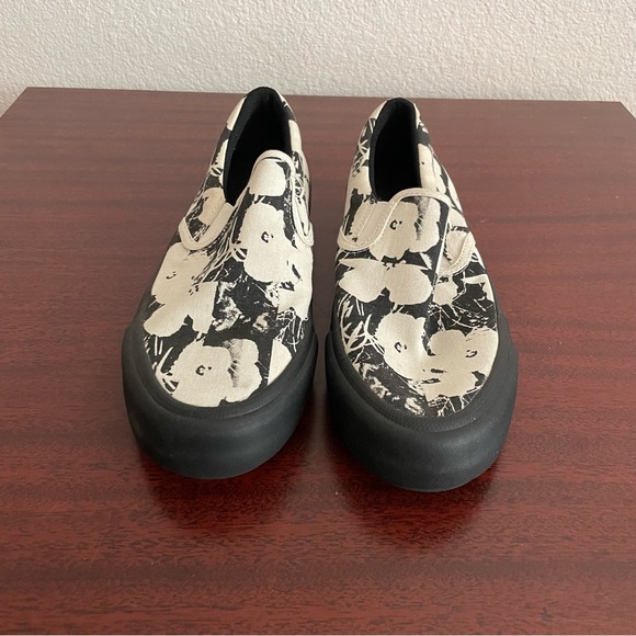 Sold Out Uniqlo x Andy Warhol Canvas Slip Ons Sneaker Shoes - Picture 2 of 8